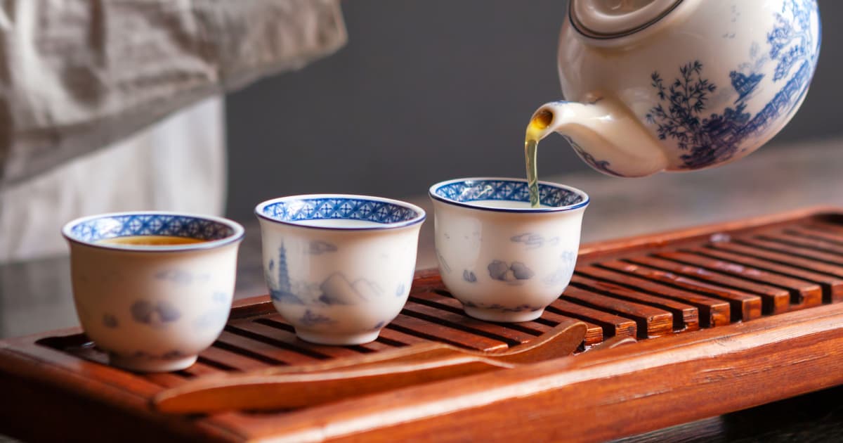 Forest Bathing with an Outdoor Tea Ceremony Deborah Mendes The